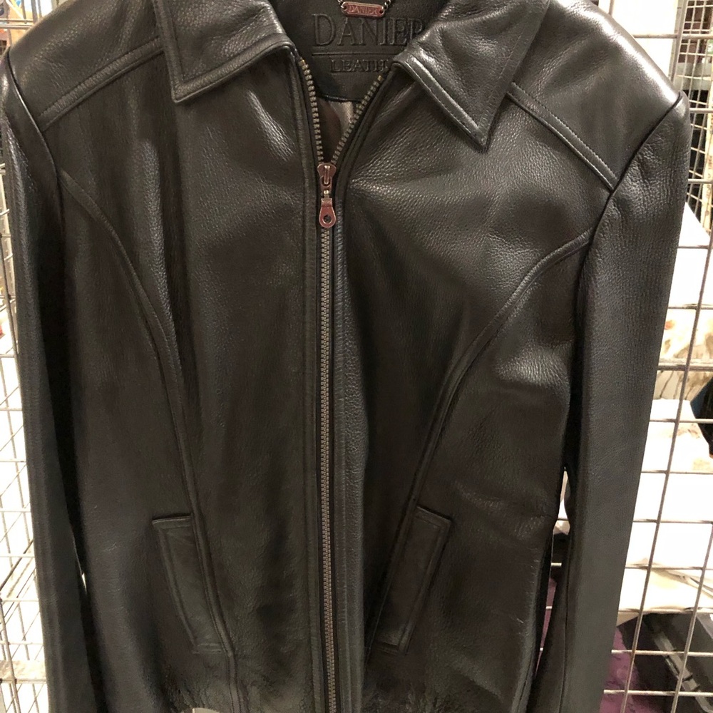 Women's Black pebble leather Jacket